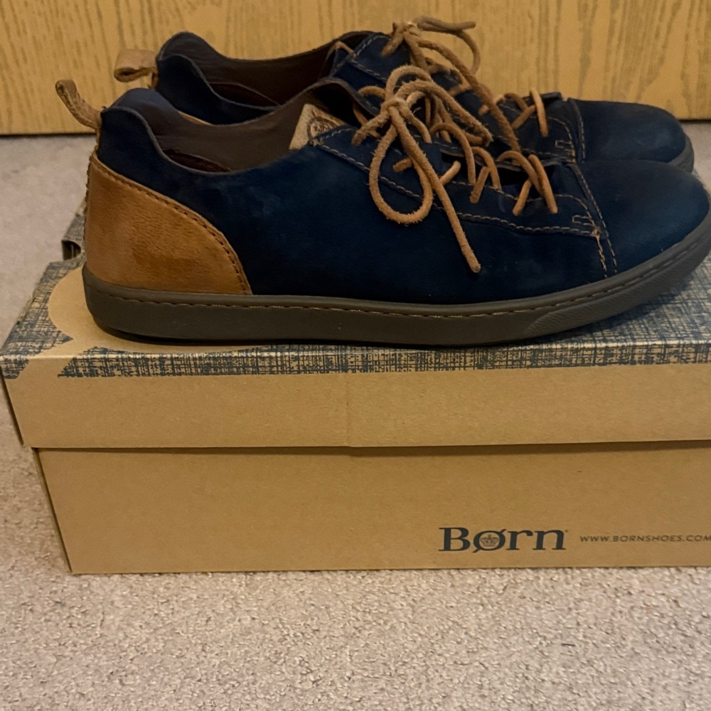 Born Men's Blue and Tan Sneakers